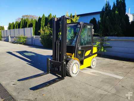 Dieselstapler 2009  Yale GDP30VX (1)