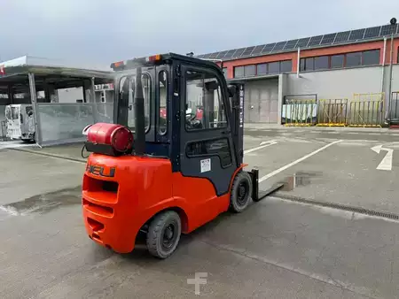 LPG VZV 2016  Heli CPQD25 (3)