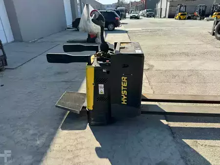 Nízkozdvižný vozík 2019  Hyster P2.0S - no battery (2)