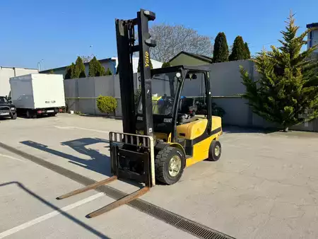 Diesel gaffeltruck 2011  Yale GDP35VX (1)