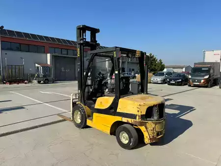 Diesel gaffeltruck 2011  Yale GDP35VX (2)