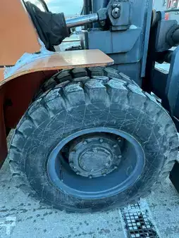 Dieselový VZV 2011  Heli CPCD 100, Perkins engine (9)