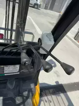 Diesel truck 2011  Yale GDP35VX (6)