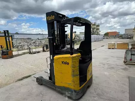 Chariots à mât rétractable 2020  Yale MR16 (2)