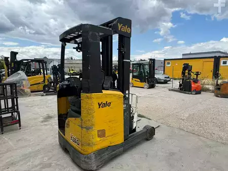 Chariots à mât rétractable 2020  Yale MR16 (3)