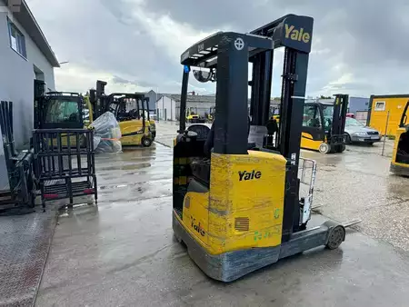 Chariots à mât rétractable 2019  Yale MR16 (3)