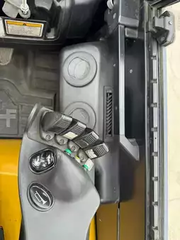 Chariots élévateurs GPL 2019  Yale GLP25VX (7)