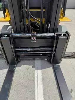 Diesel Forklifts 2018  Yale GDP40VX (11)