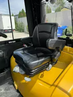 Diesel Forklifts 2018  Yale GDP40VX (8)