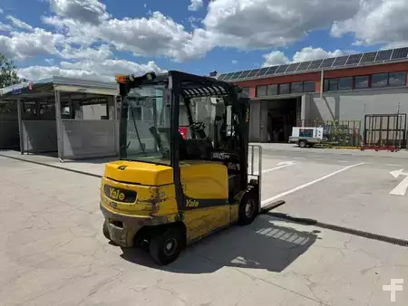Sähkö - 4 pyör 2017  Yale ERP35VL, battery year 2021 (2)