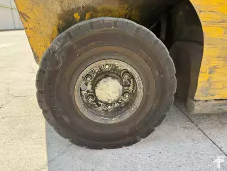 Sähkö - 4 pyör 2017  Yale ERP35VL, battery year 2021 (8)