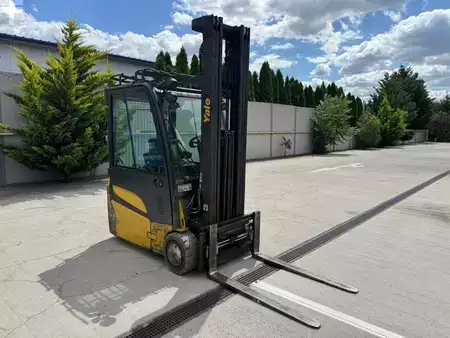 Elektro tříkolové VZV 2021  Yale ERP 20 VT (3)