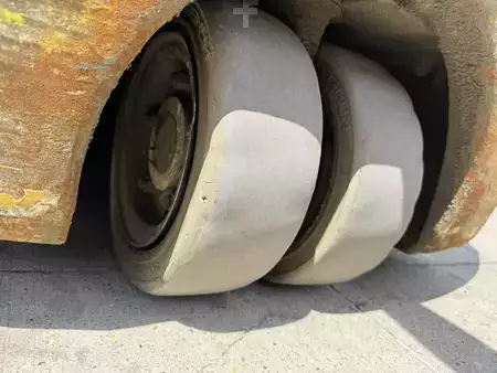 Elektro tříkolové VZV 2021  Yale ERP 20 VT (9)