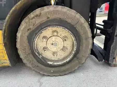 Sähkö - 4 pyör 2017  Yale ERP35VL, battery year 2021 (8)