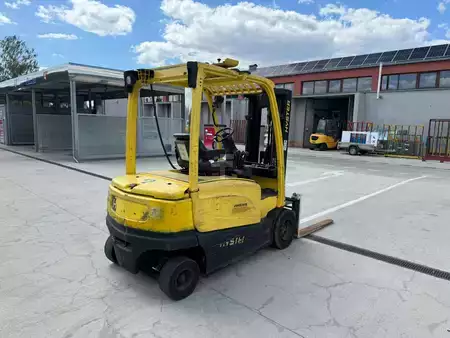 Montacargas Eléctrico (4 ruedas) 2012  Hyster J3.0XN, battery year 2019 (4)