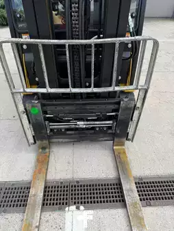 Montacargas Eléctrico (4 ruedas) 2018  Yale ERP16VF (5)
