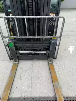 Electric - 4 wheels 2018  Yale ERP20VF (4)