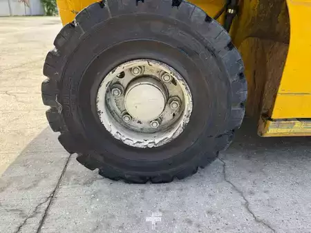 Elektrisk- 4 hjul 2019  Yale ERP25 (9)