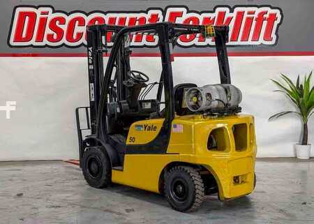 Propane Forklifts 2011  Yale GLP050VXEUSE090 (8)