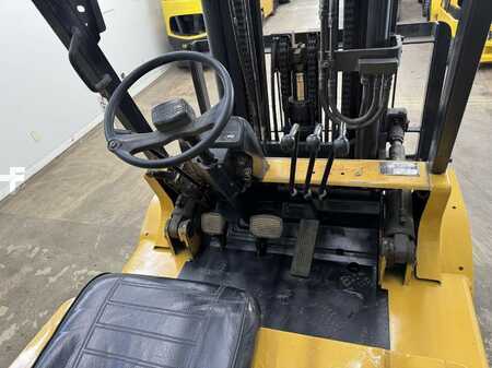 Carretilla elevadora GLP 1999  CAT Lift Trucks GPL040 (8)