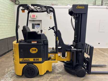 Stand up / Reach Forklifts Bendi B30