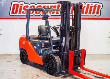 Propane Forklifts 2012  Toyota 8FGU30 (5)