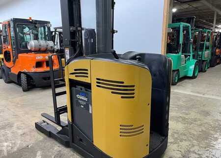 Carretilla pasillo estrecho 2002  CAT Lift Trucks NRR30 (5)