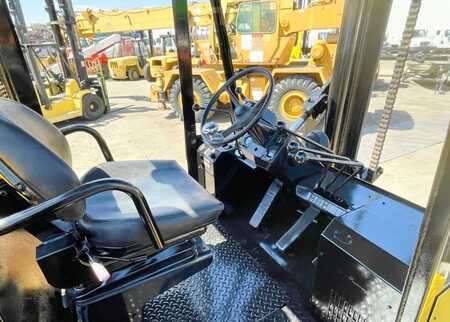 Diesel Forklifts 2000  Hyster H210XL (8)