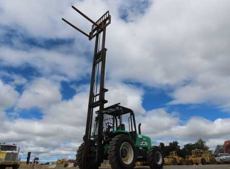 Rough Terrain Forklifts 2014  JCB 930 (10)