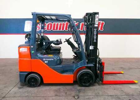 Propane Forklifts 2018  Toyota 8FGCU32 (1)