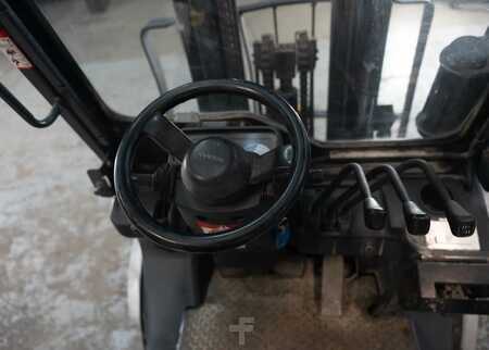 Diesel Forklifts 2009  Nissan MYGL02A30V (9)