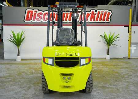 Eléctrica de 4 ruedas 2024  Lift Hero CPD30 (3)