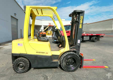 4 Wheels 2005  Hyster H50FT (1)