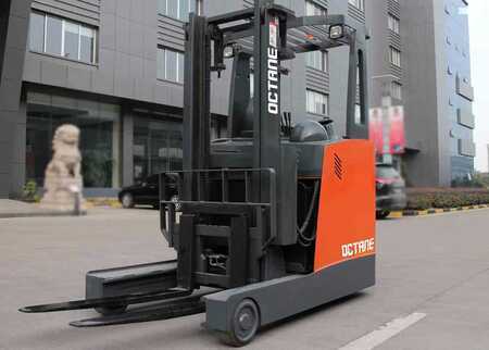 Montacargas de Pasillo Angosto - Octane FBR10 (4)