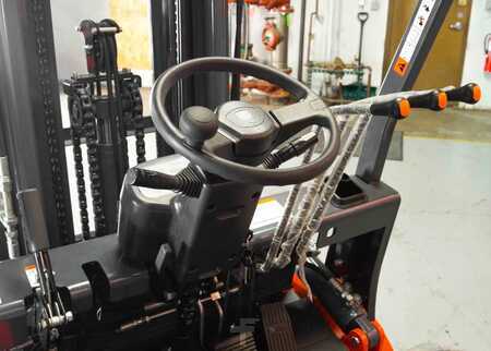 Carretilla elevadora diésel 2024  Octane FD20 (9)
