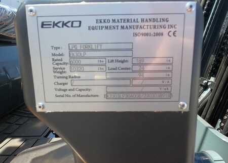 Eléctrica de 4 ruedas 2024  Ekko EK30LP (10)