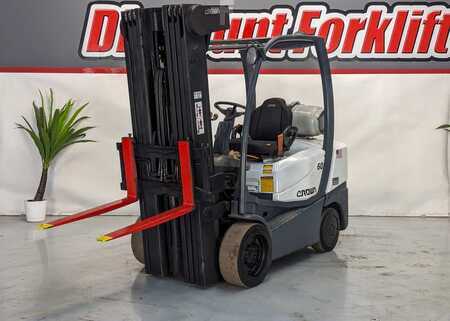 Propane Forklifts 2016  Crown C5 1000-60 (6)