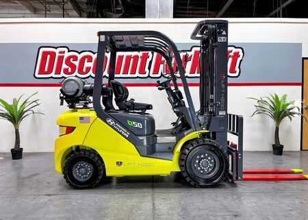 Propane Forklifts 2024  Lift Hero LG25GLT (1)