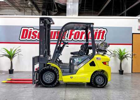 Propane Forklifts 2024  Lift Hero LG25GLT (2)