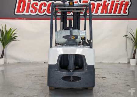 Propane Forklifts 2016  Crown C5 1000-60 (4)