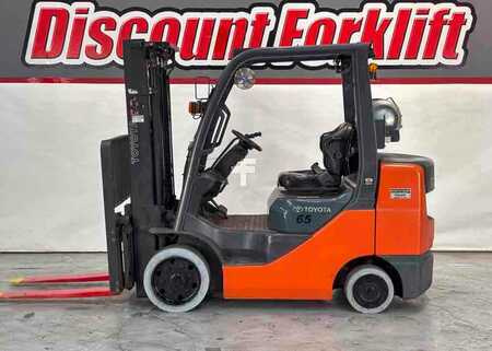 Propane Forklifts 2016  Toyota 8FGCU32 (2)