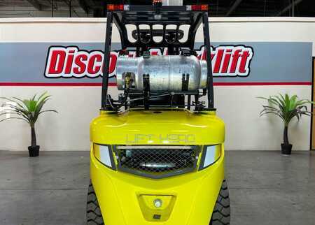 Propane Forklifts 2024  Lift Hero LG30GLT (4)