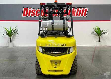 Propane Forklifts 2024  Lift Hero LG30GLT (4)