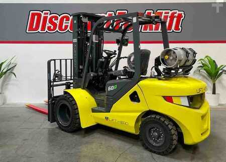 Propane Forklifts 2024  Lift Hero LG30GLT (7)
