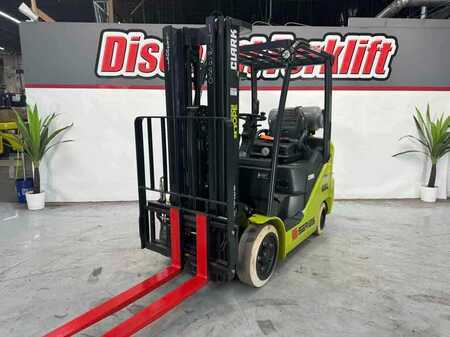 Propane Forklifts 2024  Clark S25CL (6)