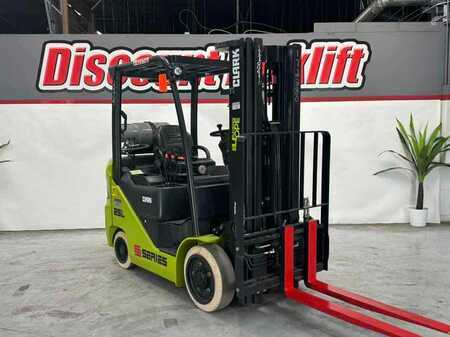 Propane Forklifts 2024  Clark S25CL (5)