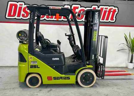 Propane Forklifts 2024  Clark S25CL (1)