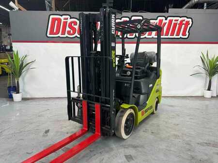 Propane Forklifts 2024  Clark S25CL (6)