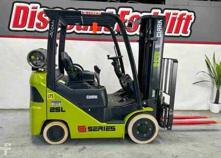 Propane Forklifts 2024  Clark S25CL (1)