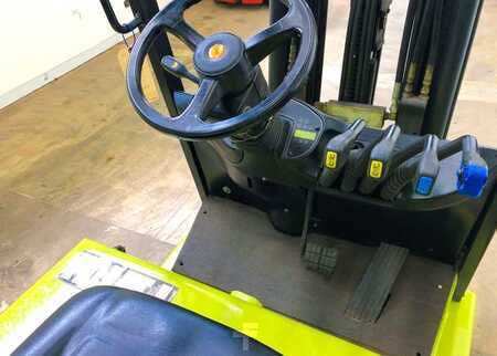 3 Wheels Electric 1998  Clark TMG15S (5)